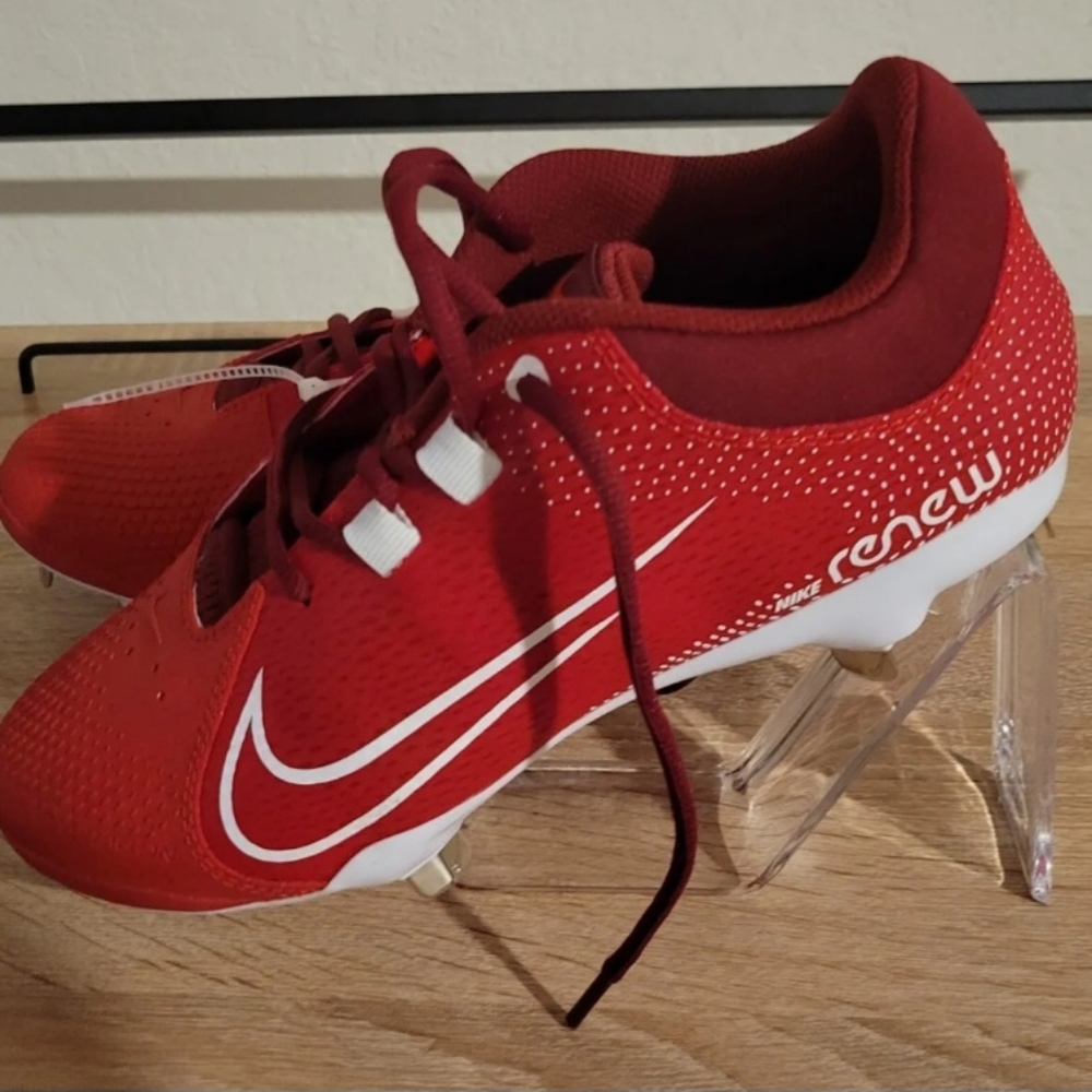 Nike Softball Shoes